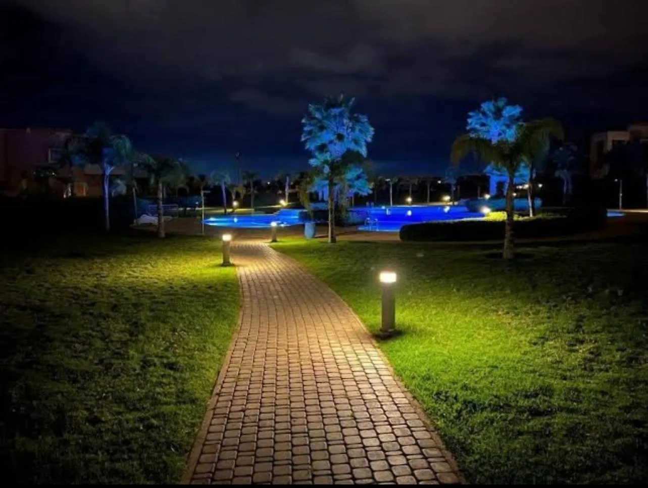 Mini-Villa Situee Dans Une Residence Prestigia A Marrakech, Avec Une Vue Sur La Piscine Et Le Golf Une Securite 24H Sur 24 Et Une Proximite Ideale De L Aeroport 5 Minutes C Est Une Offre Parfaite Pour Des Vacances Marrakesh Morocco