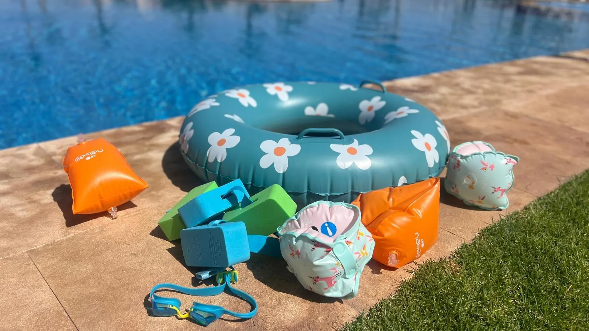 Mini-Villa Situee Dans Une Residence Prestigia A Marrakech, Avec Une Vue Sur La Piscine Et Le Golf Une Securite 24H Sur 24 Et Une Proximite Ideale De L Aeroport 5 Minutes C Est Une Offre Parfaite Pour Des Vacances Marrakesh Morocco