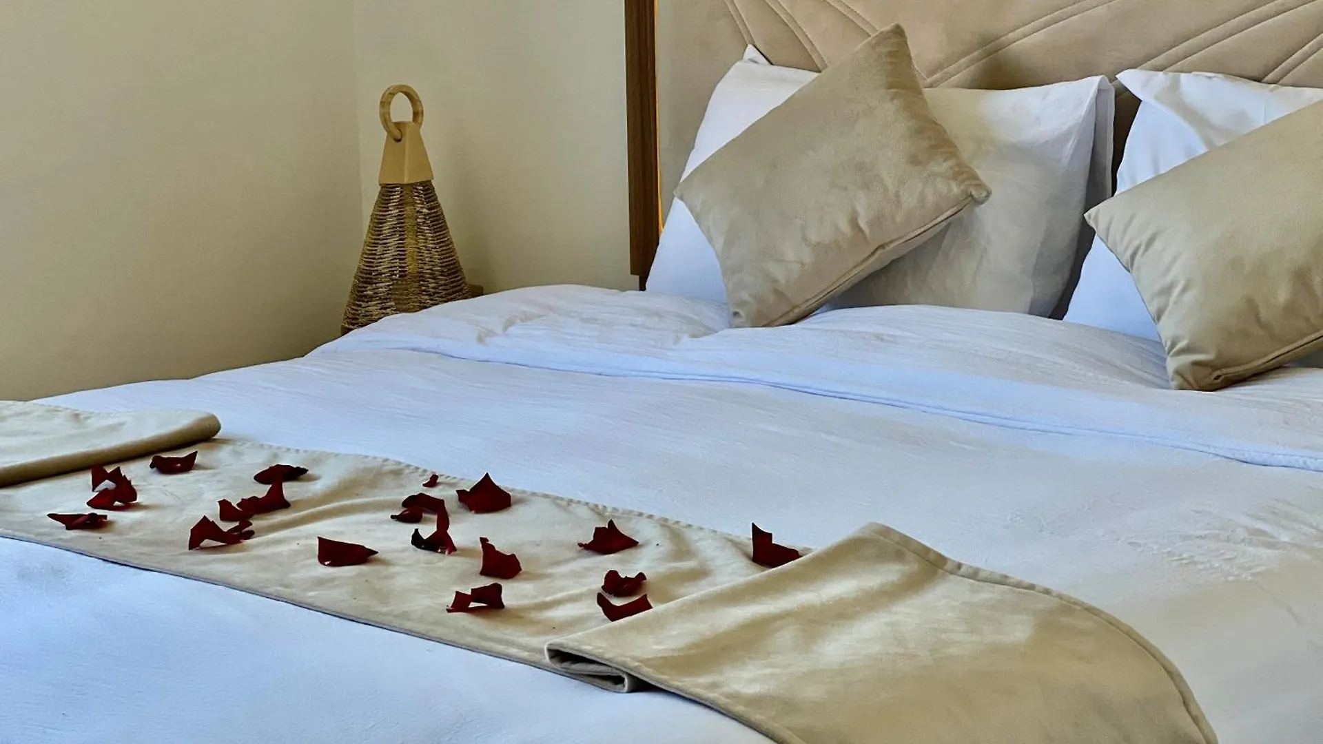 Apartment Mini-Villa Situee Dans Une Residence Prestigia A Marrakech, Avec Une Vue Sur La Piscine Et Le Golf Une Securite 24H Sur 24 Et Une Proximite Ideale De L Aeroport 5 Minutes C Est Une Offre Parfaite Pour Des Vacances Marrakesh